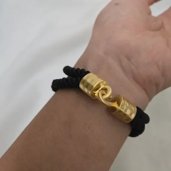 NEW Tory Burch Shell Logo Rope Bracelet Black 18K Gold Plated Bold Summer Beach - Picture 5 of 6